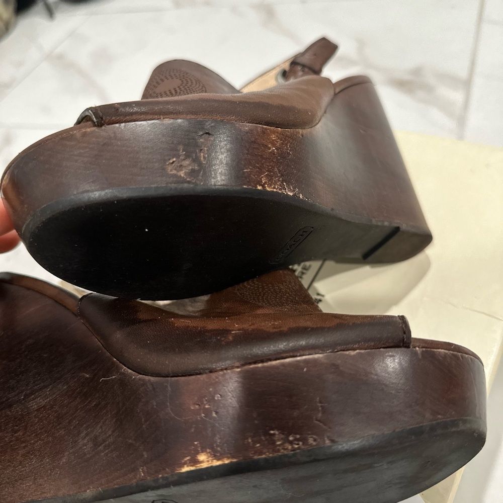 Coach wedge - Picture 4 of 6